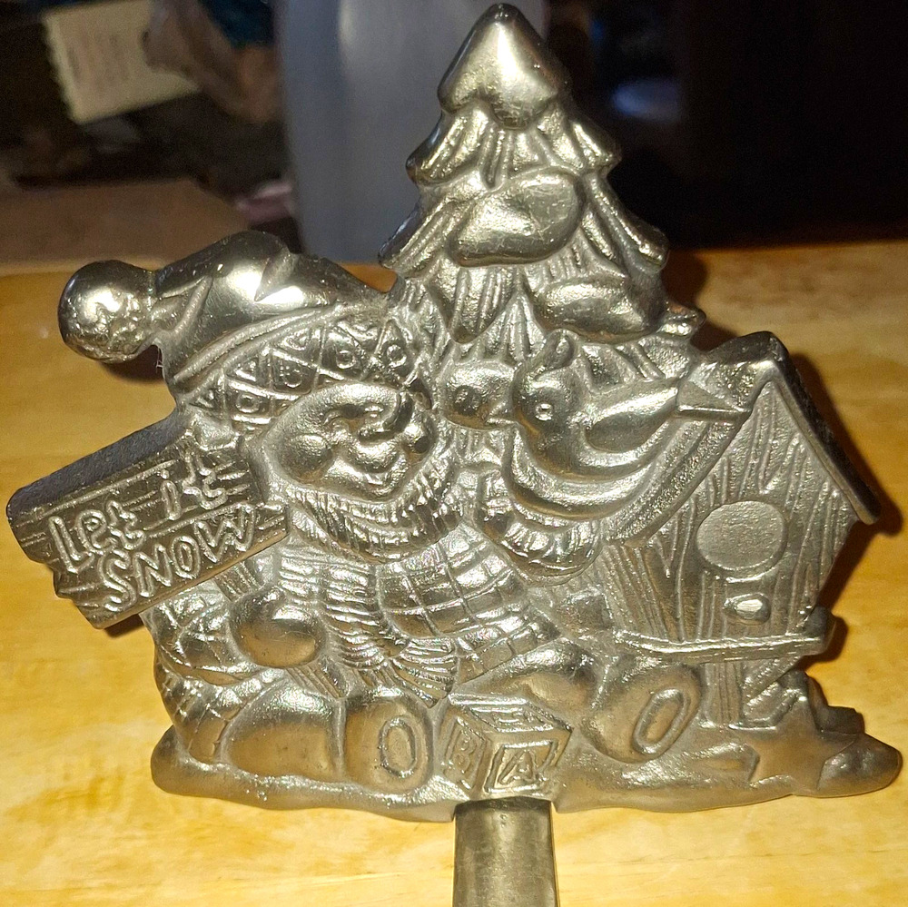 Vintage Metal Silver Snowman Christmas Stocking Hanger Holder, Decorative